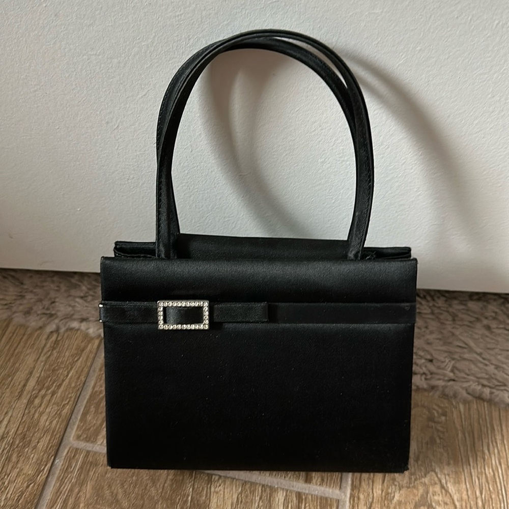 Clutch purse